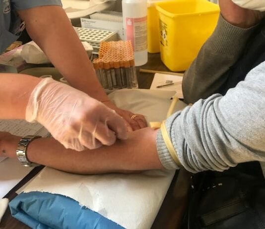 Coronavirus, da domani 20 agosto prenotabile il test sierologico per il personale scolastico