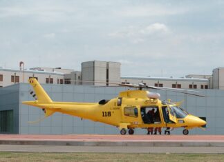 Scontro auto-moto a Foiano, motociclista in codice giallo a Siena