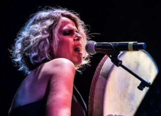 Tosca arriva ad Arezzo con il suo “Direzione Morabeza Tour”