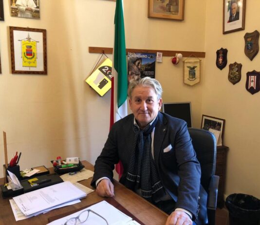 Tellini ai concittadini “con 69 persone positive nella vallata, ora più che mai, dobbiamo essere responsabili e attenti”