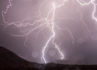 Maltempo, codice giallo per piogge e temporali fino alla mezzanotte di domani