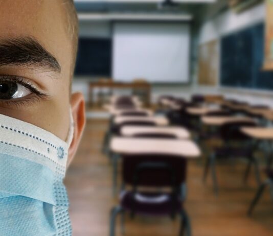 Istituto Dovizi di Bibbiena: altre due positivi tra personale non docente, in quarantena anche alcune maestre