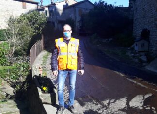 Lavori di asfaltatura a Pierle