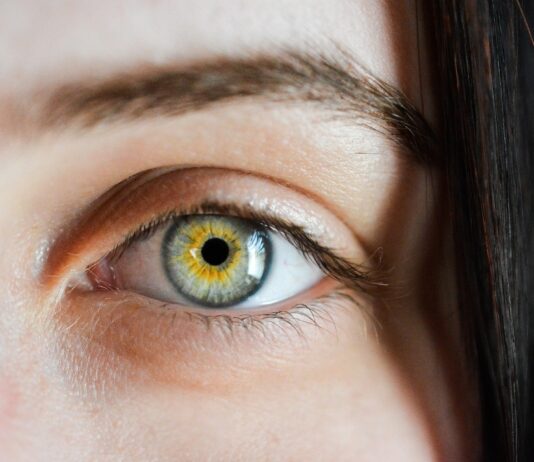 Guardare l’arte – ovvero come Millennials e Z generation praticano la sociologia visiva