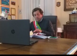“Libriamoci2020” giornate di lettura nelle scuole. Positivi alle storie, Punto e Basta!