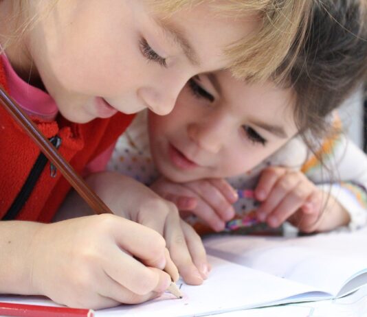 I diritti dei bambini ai tempi del Covid: venerdì 20 se ne discute in un evento online