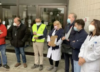 Una sonda ecografica portatile in dono al San Donato