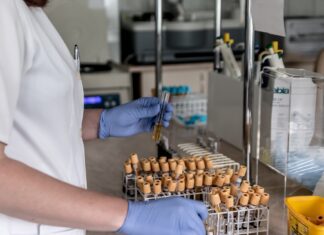 Coronavirus: 6 nuovi casi in provincia di Arezzo, 91 in degenza covid, 21 in terapia intensiva, 0 persone guarite, 1 decesso