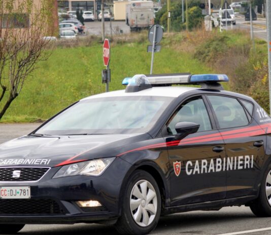 Colti con le mani nel sacco dai carabinieri: arrestati due ladri di rame