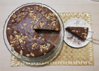 Torta proteica strepitosa di ceci e cioccolata fondente ( vegana e senza glutine)