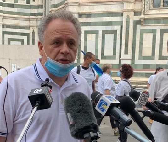 Sospensioni infermieri, “Assunzioni bloccate, rischio stop servizi negli ospedali”