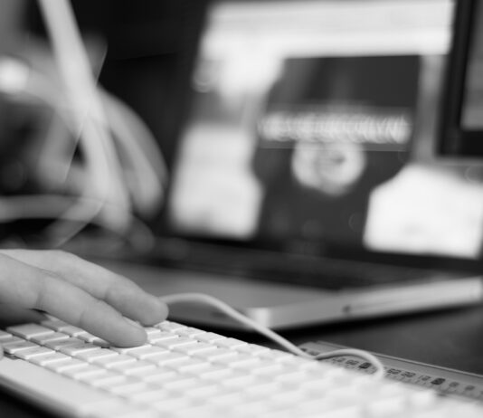 Cybersesso e sex coach, come la pandemia ha cambiato la sessualità degli italiani