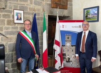 Cortona, incontro fra primi cittadini: Meoni con Zammit, sindaco de La Valletta
