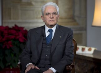 Green pass, Mattarella: “Non è libertà bloccare le città”