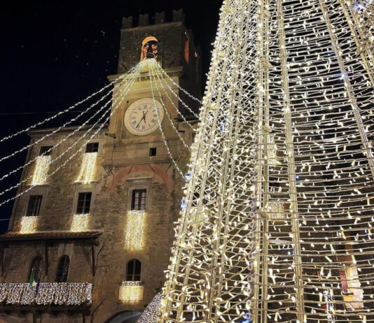 Cortona, tutto pronto per l’inaugurazione degli eventi di Natale