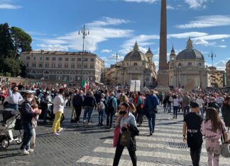Stretta del Viminale: via le manifestazioni ‘No Green pass’ dai centri storici