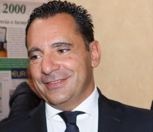 Covid, Confesercenti: pandemia torna a bloccare il paese, a rischio oltre 2 miliardi di euro di consumi, di cui 160 milioni in Toscana