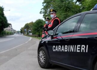 Individuato e denunciato dai carabinieri un gruppo dedito ai furti con destrezza nei parcheggi dei supermercati
