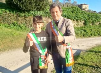 Edoardo Ceccarelli è il nuovo sindaco del Consiglio Comunale dei Ragazzi composto da 18 membri