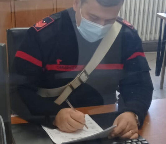 Truffa online, i carabinieri denunciano 4 persone