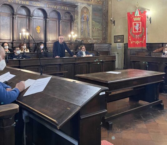 Cortona, approvato bilancio: piano del Pnrr, lavori pubblici, tasse invariate