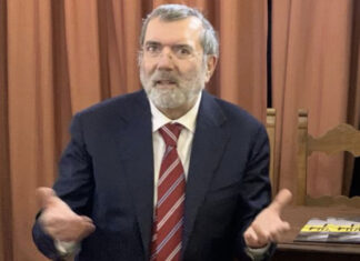 Preside Artini sproloquia, affermazioni preoccupanti per un dirigente scolastico