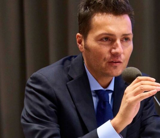 “Immoto Andare”: oltre mezzo secolo di storia dell’arte italiana in mostra a Monte San Savino