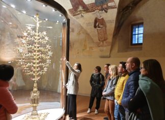 Il turismo internazionale fa tappa a Lucignano