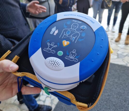 In memoria di Bruna Gadani: installato il 22esimo DAE nel territorio castiglionese