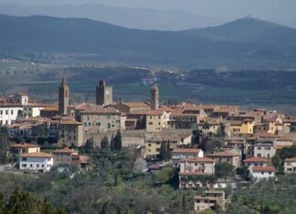 Il sindaco di Monte San Savino sul sistema rifiuti: “Solo un’azione congiunta potrà cambiarlo”