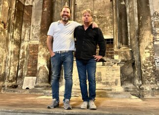 La Sala Carbonaia strega il chitarrista Massimo Bigi, storico membro della band di Enrico Ruggeri