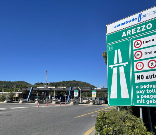 A1 Milano-Napoli: chiusa per una notte l’entrata della stazione di Arezzo