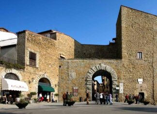 “Non abbassiamo la guardia sui diritti!”: Sinistra Italiana Toscana sulla presunta aggressione omofoba a Castiglion Fiorentino