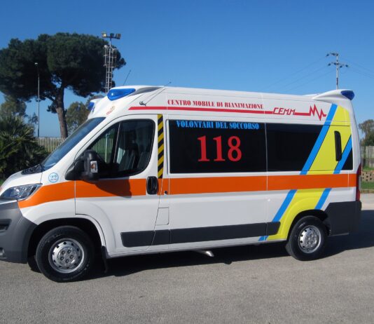 Incidente sul lavoro in un frantoio aretino, 58enne in codice giallo a Siena