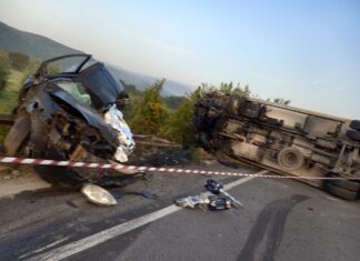 Scontro mortale sulla SR71, perde la vita una donna di 41anni