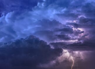 Codice giallo per temporali forti e rischio idrogeologico per venerdì 4 novembre