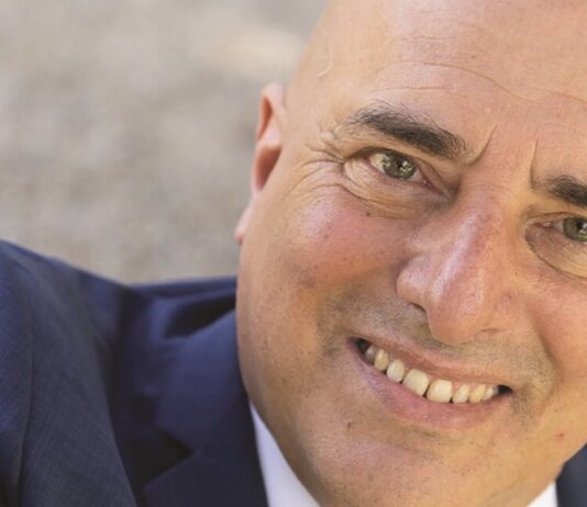 Sen. Gianni Berrino: “perchè ai rave party non c’è il pos?”