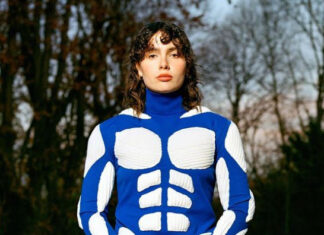 Dopo giorni di silenzio Madame torna a parlare con un post su Instagram