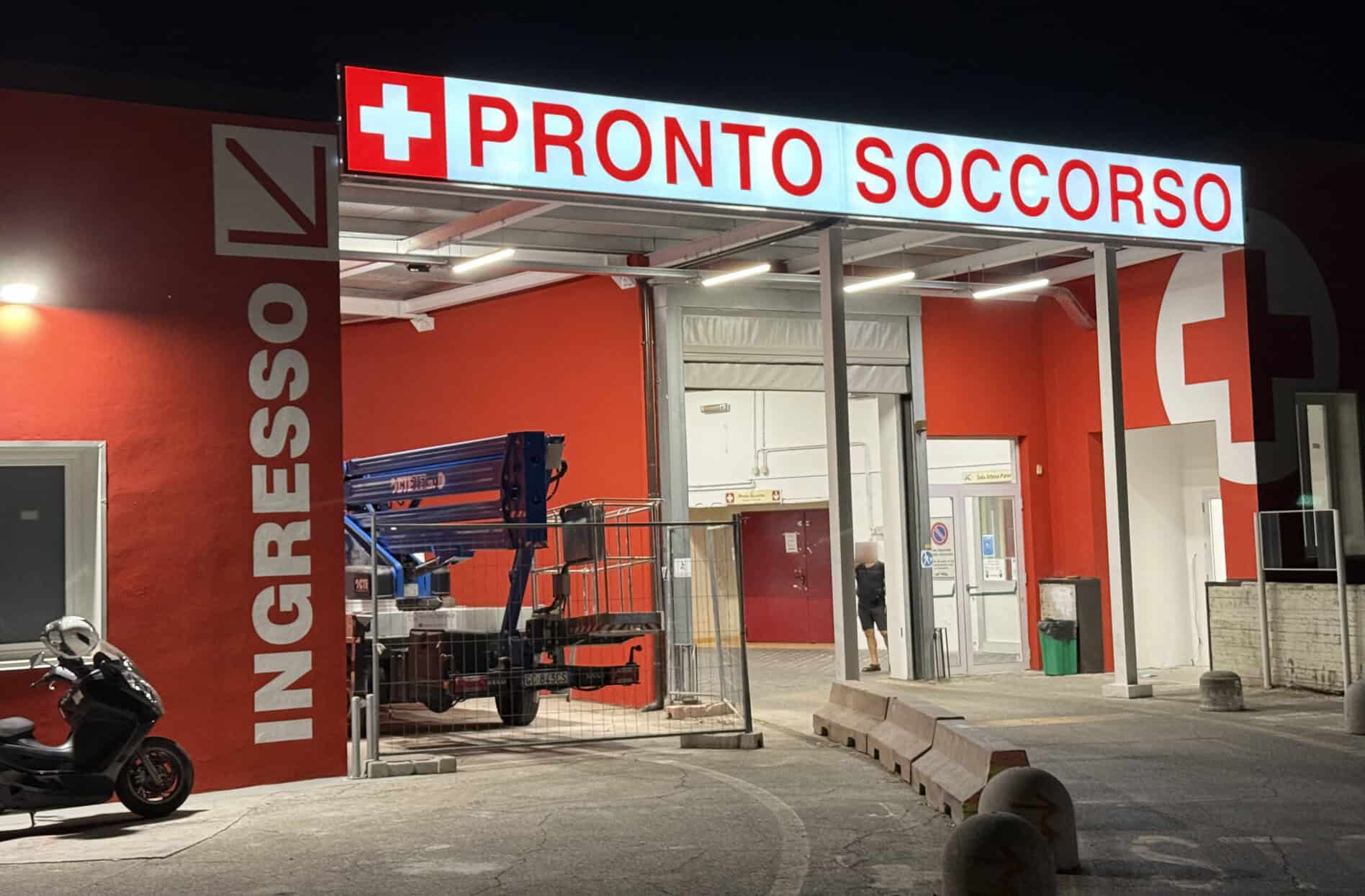 Pulmino coinvolto in un incidente a Lucignano: cinque feriti