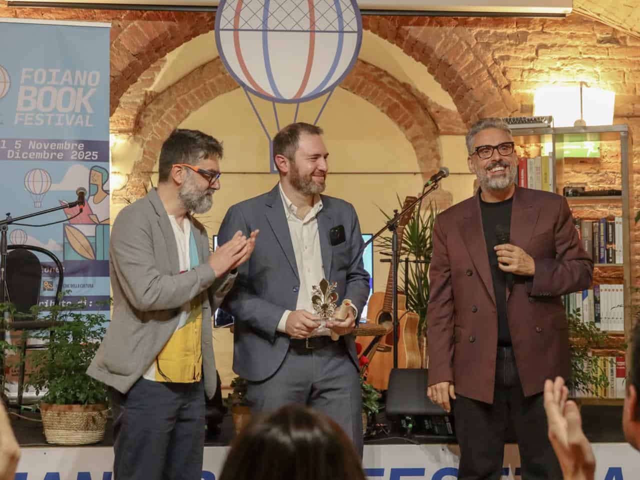 Dario Brunori inaugura un mese di cultura al Foiano Book Festival