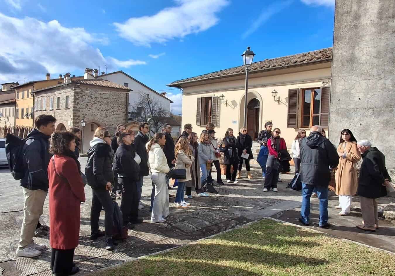 Gruppo di studenti italo-tedeschi in visita a Civitella