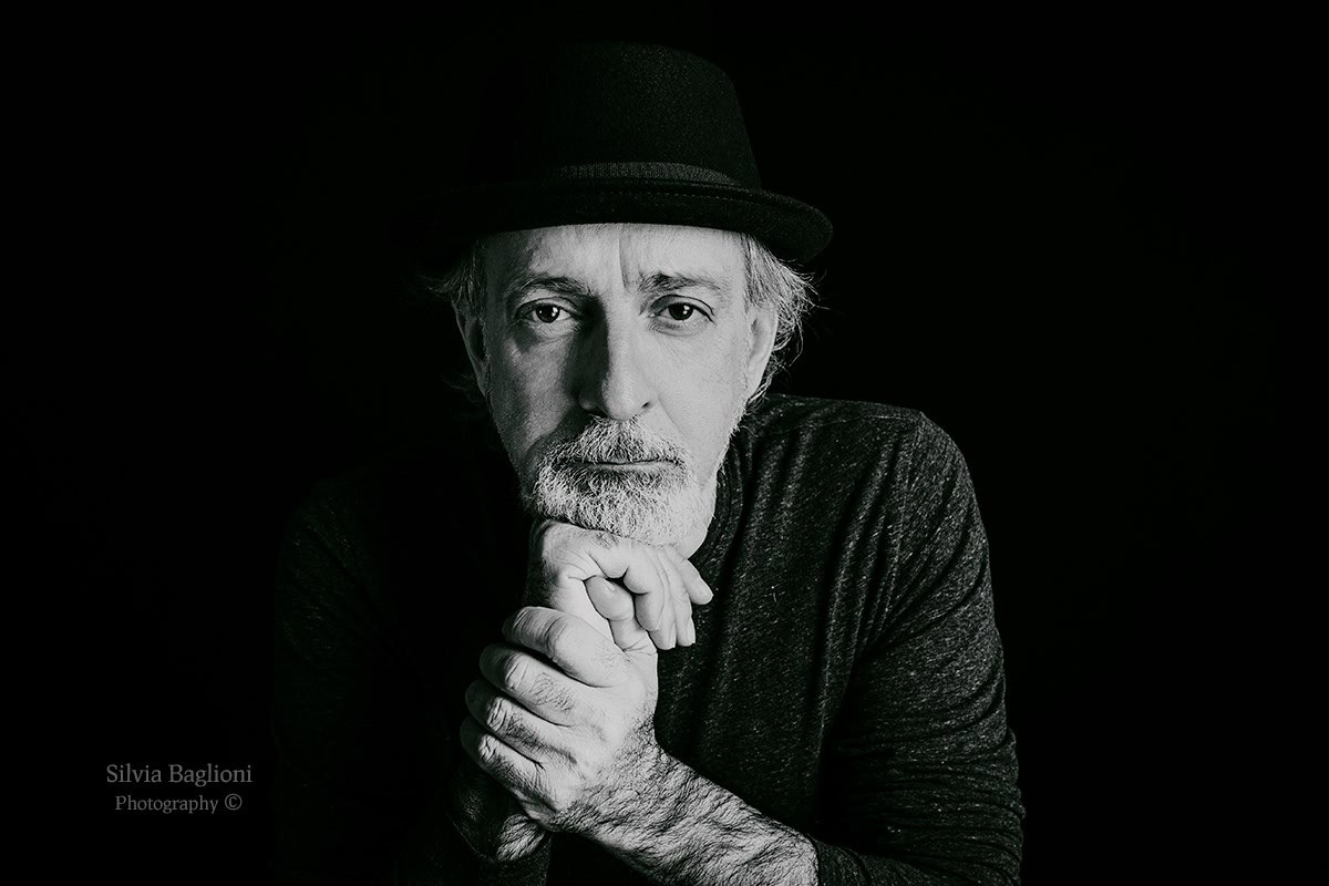 Al Teatro Rosini la sinfonia di racconti di Terre senza promesse