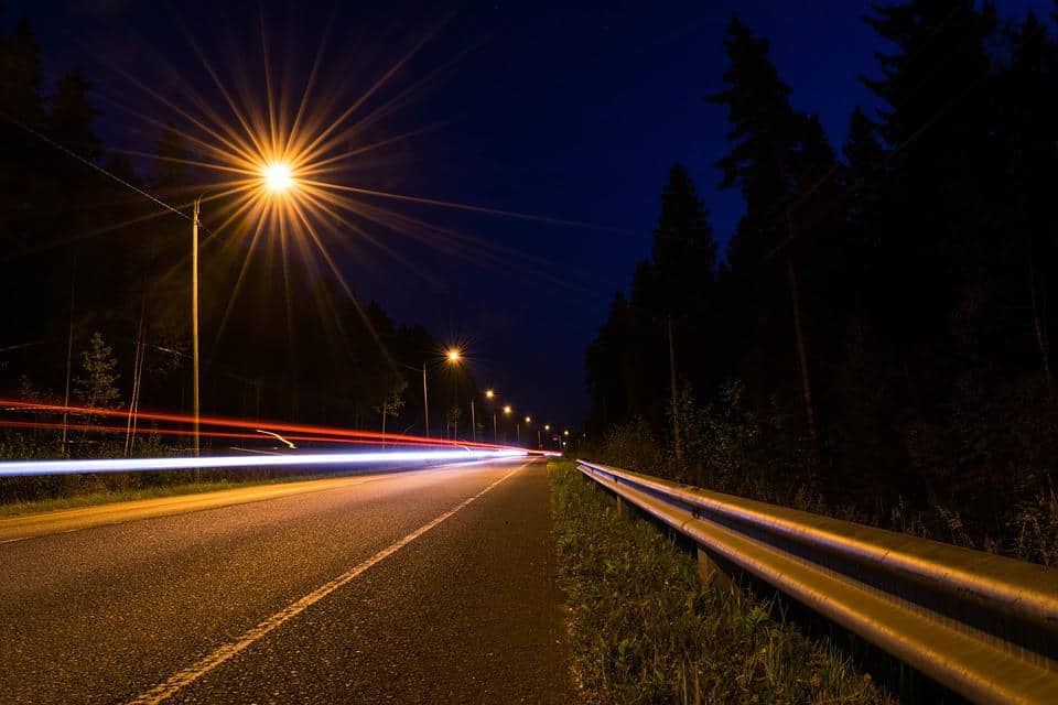 Autostrada-notte.jpg