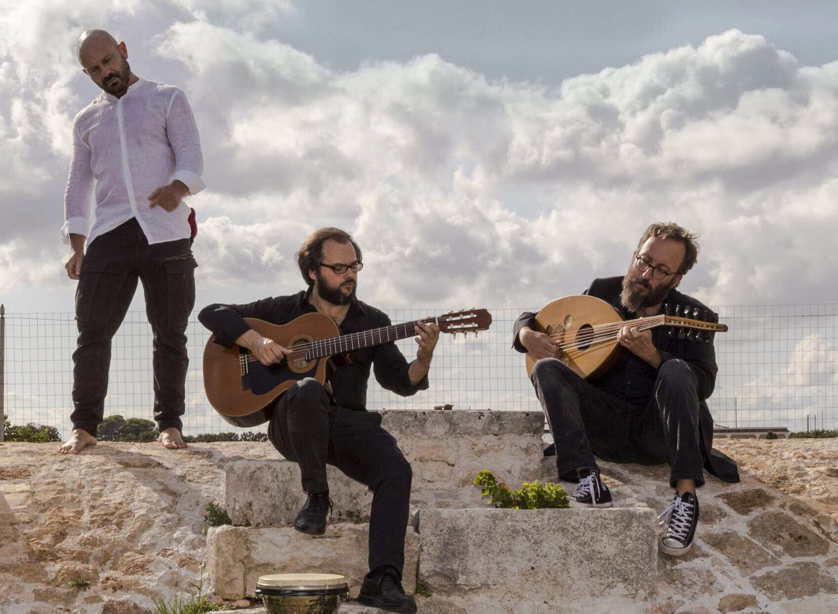 Festival-delle-Musiche-a-Civitella-con-Raiz-e-Radicanto-scaled.jpg